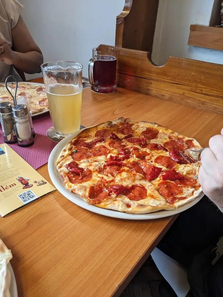 Menu_Pizza Restaurant Rohanov_Vacov_immagine_5