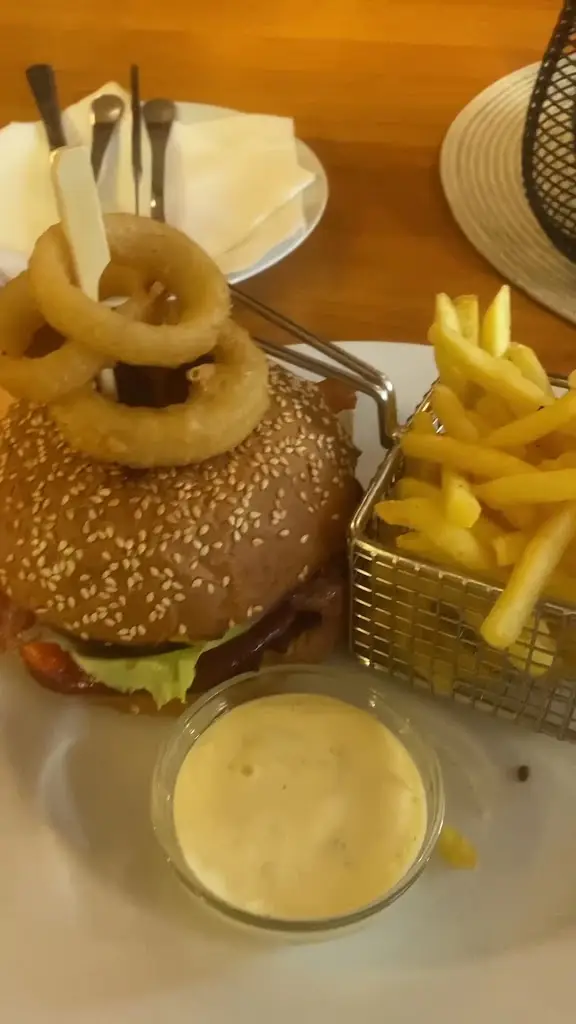 Pizza Restaurant Rohanov_Vacov_slider_image_2