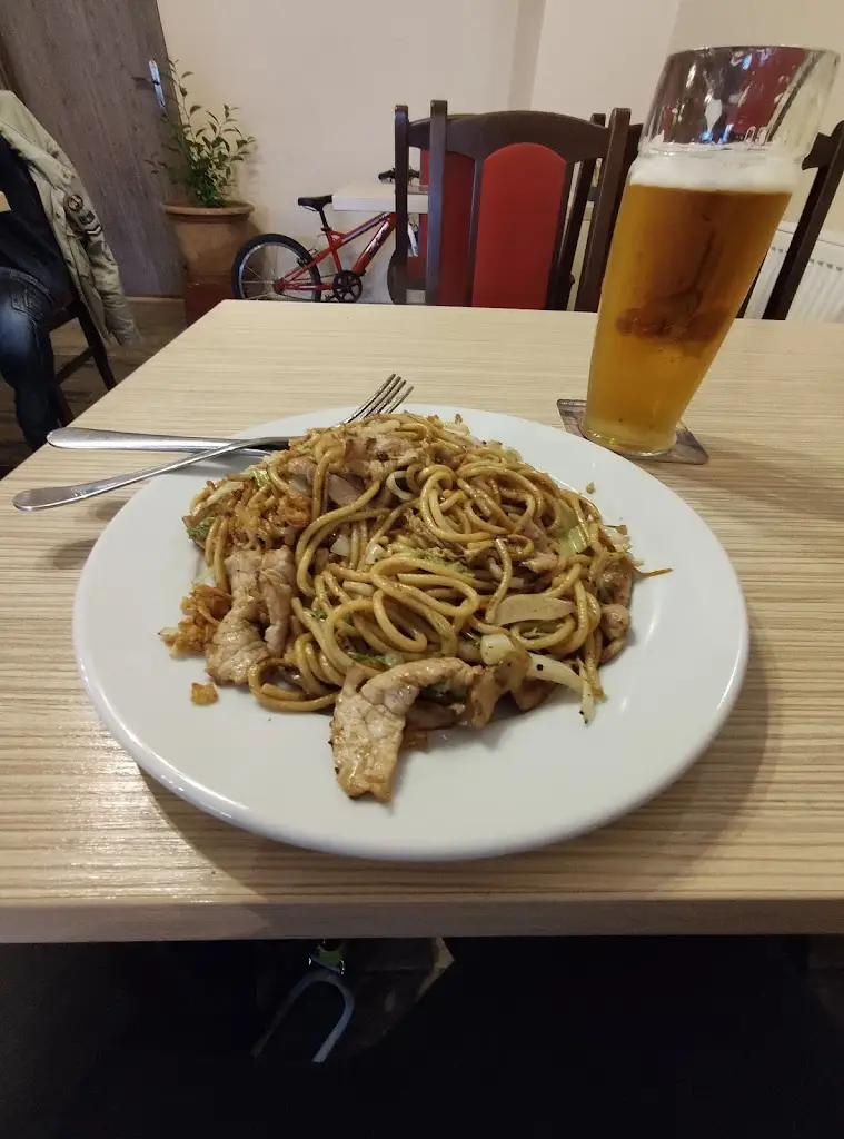 Jakub Kovačik_RESTAURACE THAOASIA_Velešín_review