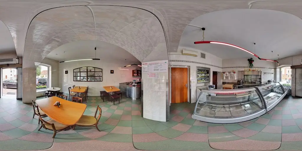 Foitl řeznictví a uzenářství v.o.s._Velešín_slider_image_2