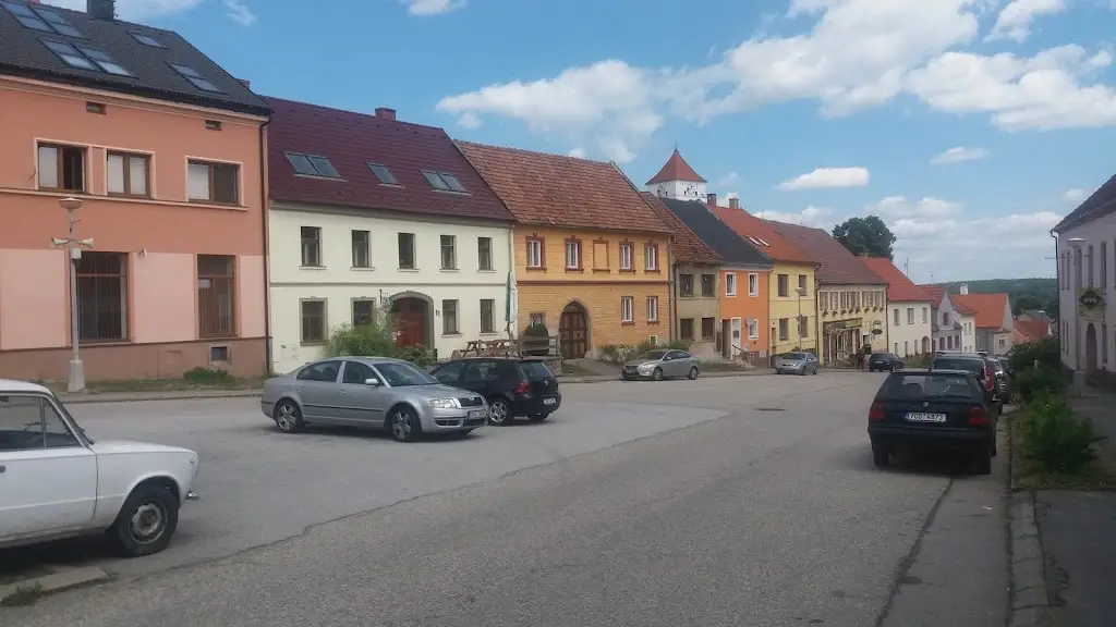 Restaurace a penzion U Zlaté podkovy_Velešín_slider_image_2