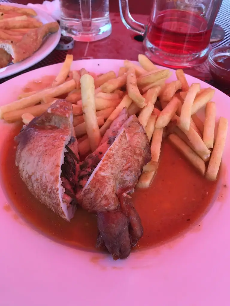 Lenka Schovancová_Restaurace Na Hřišti_Velešín_review