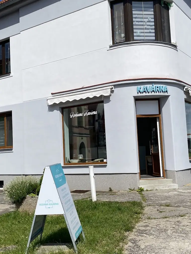 Margarita Cingl_Rodinná Kavárna_Veselí nad Lužnicí_recensione