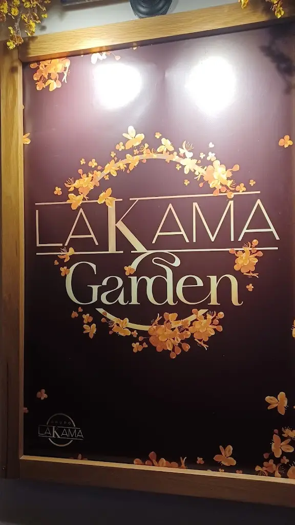 Amelis Paz-Kerlin_La Kama Garden._Brloh_review