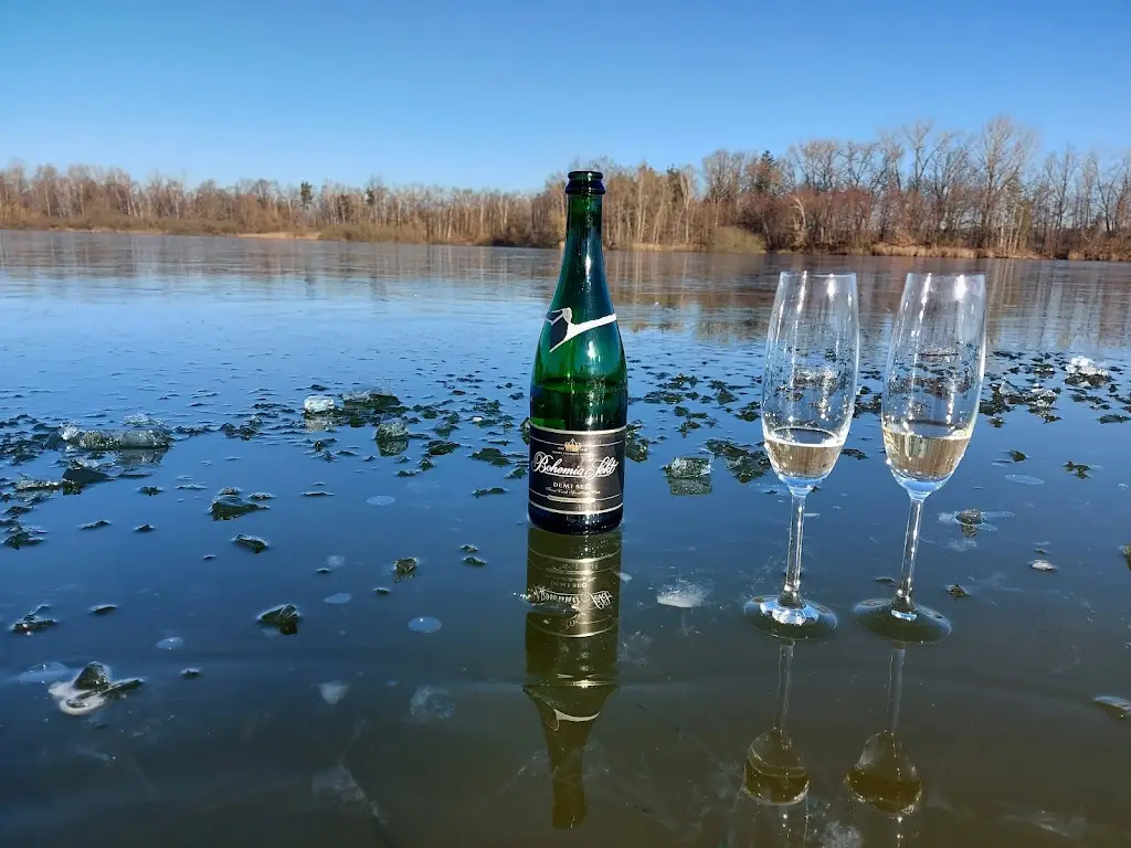 Občerstvení pod hrází_Veselí nad Lužnicí_slider_image_2