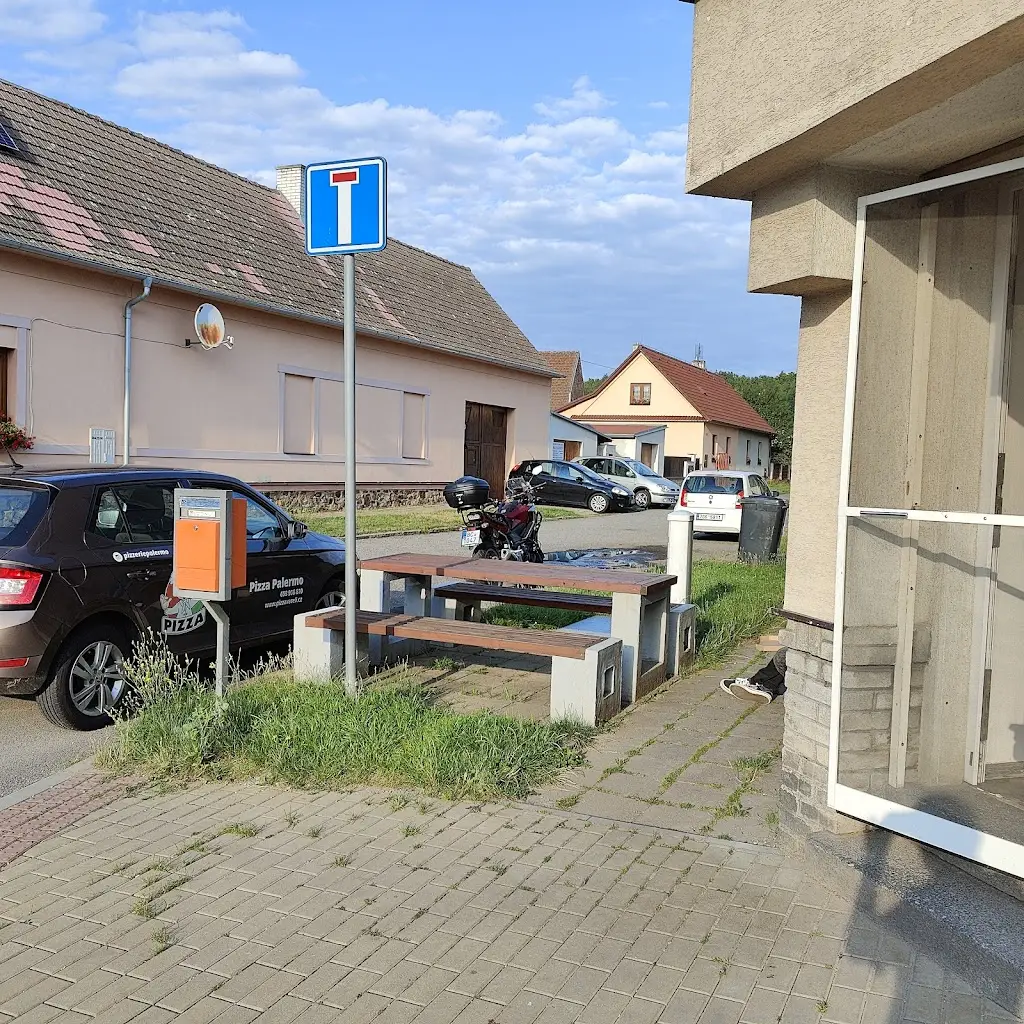 JAWS_J&L’s pizza_Veselí nad Lužnicí_review