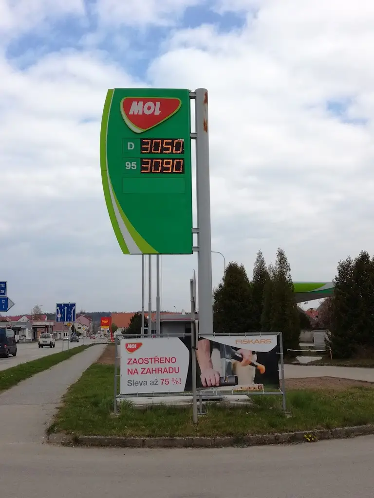 MOL_Veselí nad Lužnicí_slider_image_2