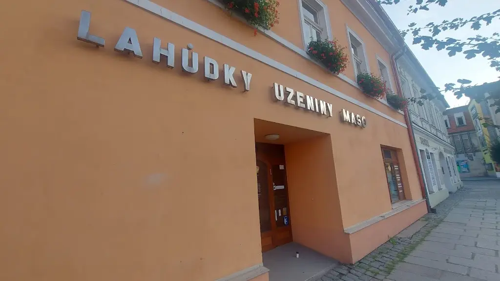 Bufet a prodejna Vodňanská drůbež (Vodňanské kuře) restaurant in Vodňany