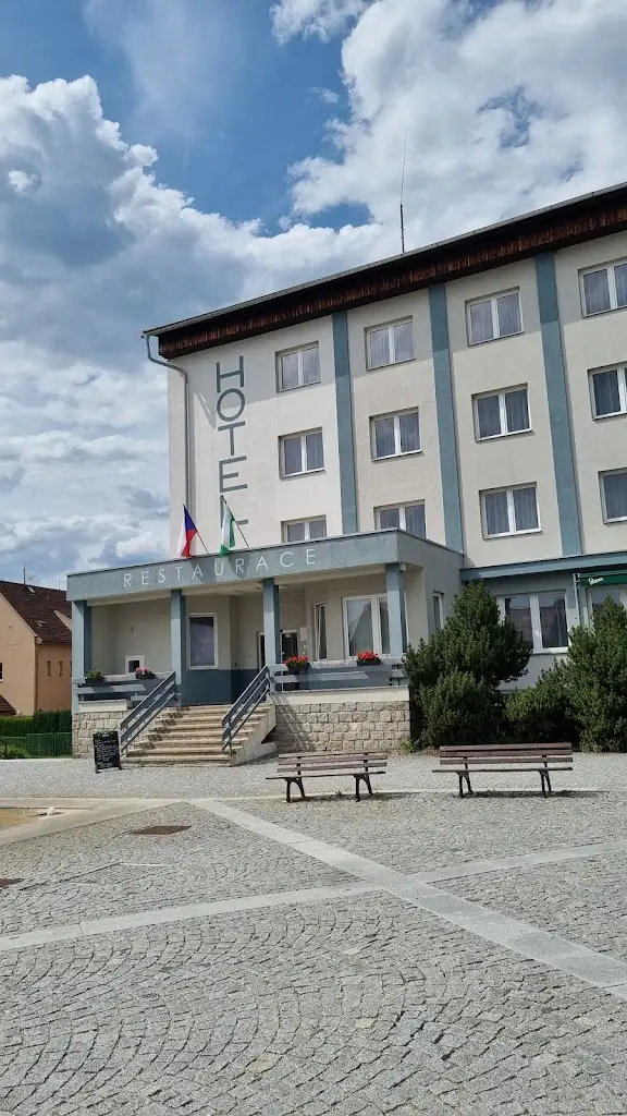 David Schneider_Hotel Schreiner_Volary_review