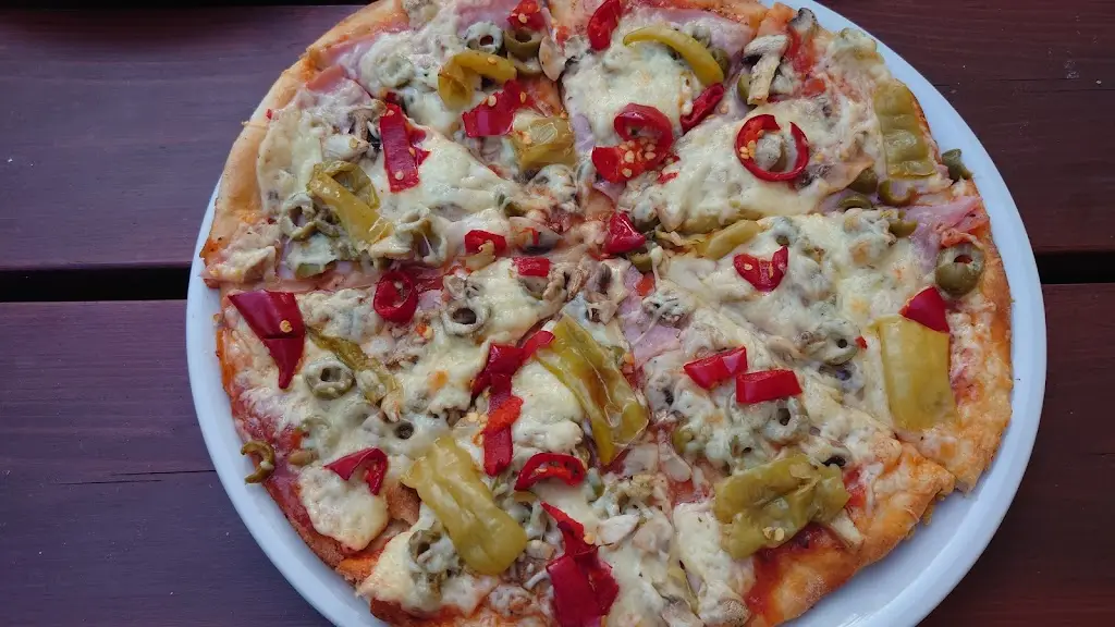 Pizza Volary_Volary_slider_image_3