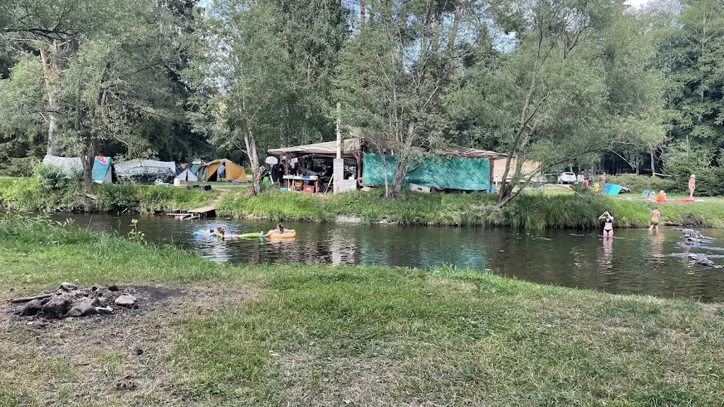 Nikolajs Kuznecovs_Bufet u Kotvy áčko_Volary_review