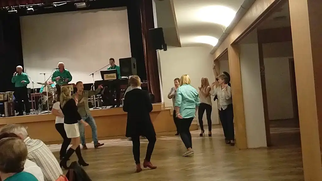 Restaurace a kulturní dům KD Zliv_Zliv_slider_image_2