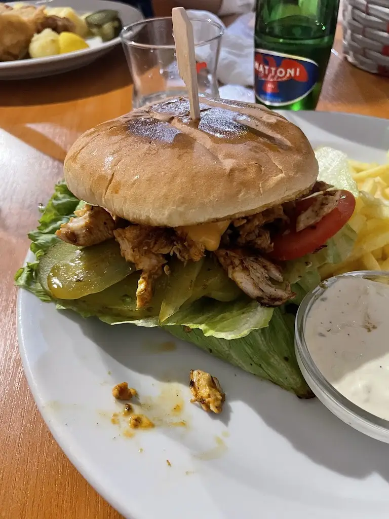 Obecní hospoda_Bílovice nad Svitavou_slider_image_2