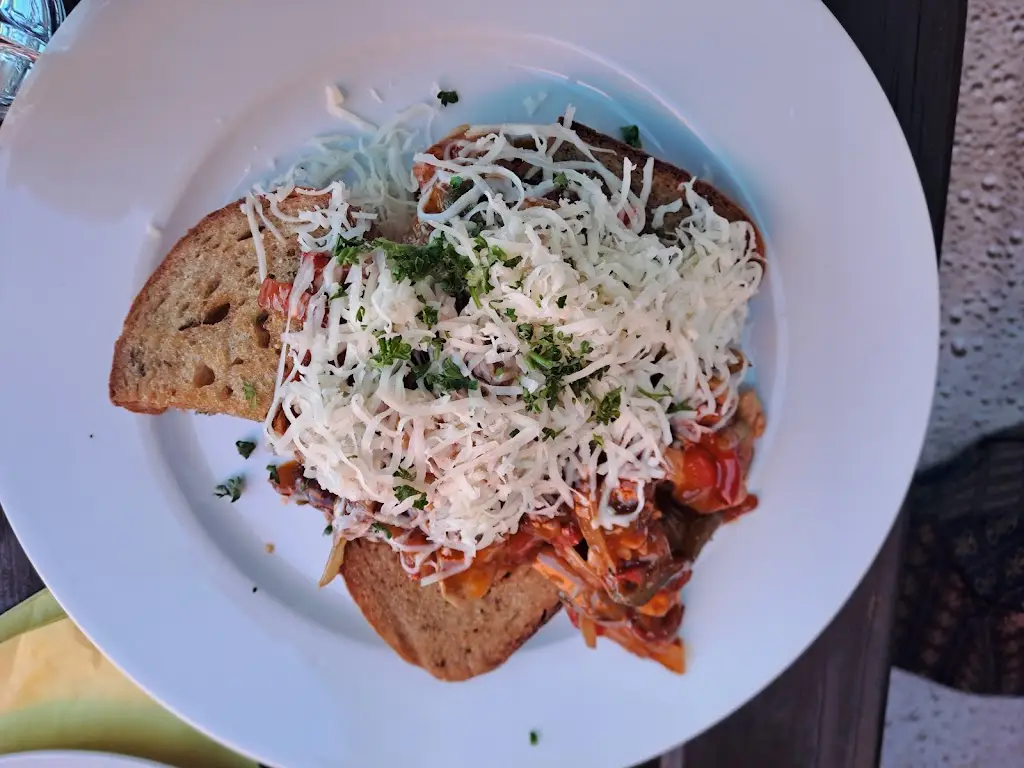 Ondřej Adler_Restaurace Větrník Adamov_Adamov_review