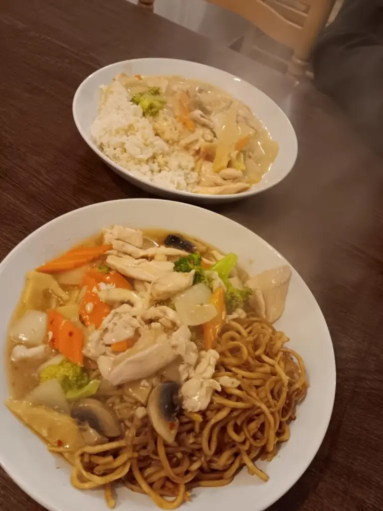 Šárka Kaplerová_Asia Bistro Skalni Sklep_Adamov_recensione