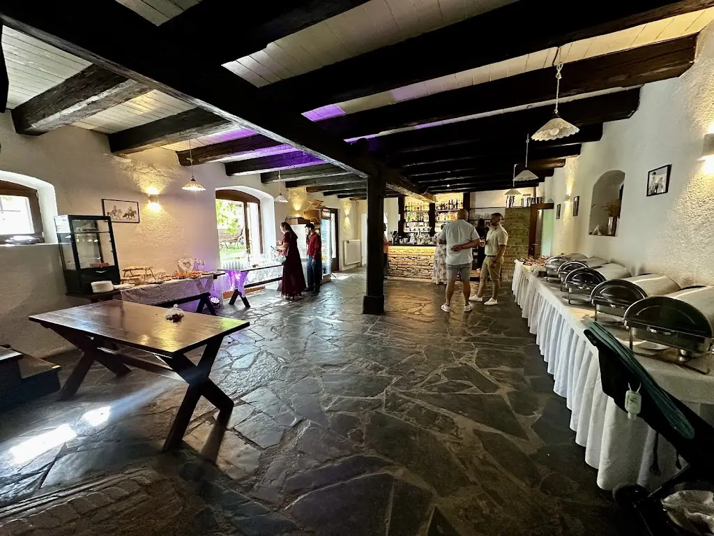 Restaurace Stará Pošta_Blažovice_slider_image_1