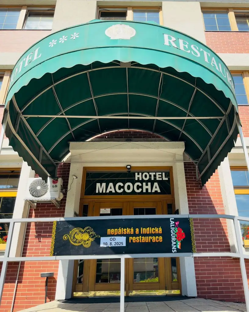 Laliguras - Nepálská a Indická Restaurace ristorante a Blansko