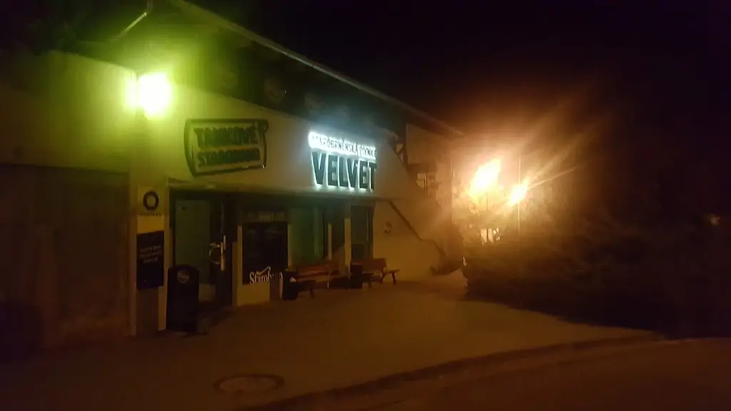 Luboš Grünwald_Starobrněnská pivnice VELVET_Blansko_review