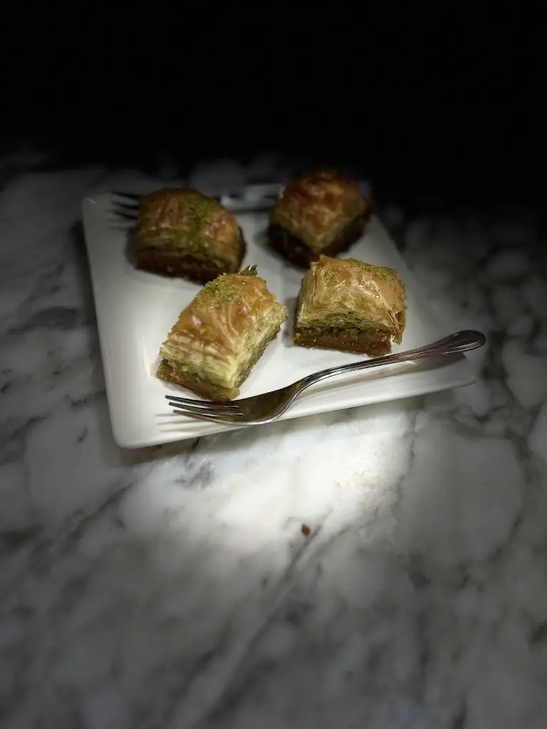 Menu_Bósforos Turkish Hortalezas 42 // Restaurante Turco 100% Halal_Borek_image_5