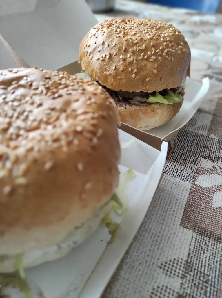 Menu_ŽRAWÝ BÝK - Aktuální otevírací doba a menu na FB Žrawý býk_Blansko_image_1