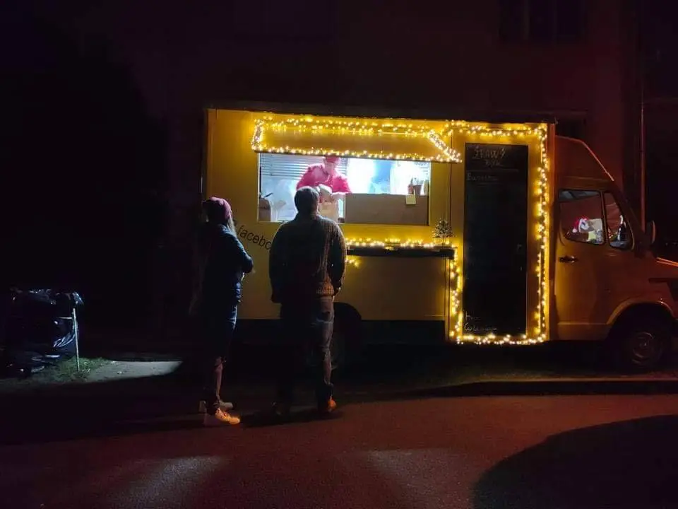 ŽRAWÝ BÝK - Aktuální otevírací doba a menu na FB Žrawý býk_Blansko_slider_image_2