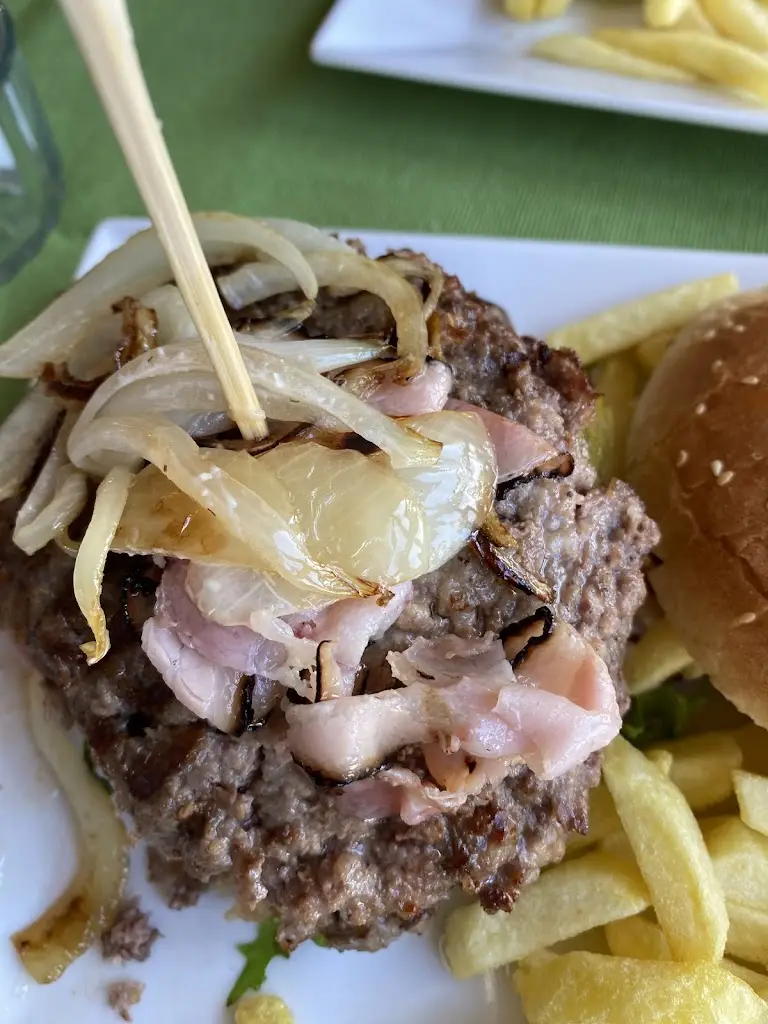 Ady Daoudi_Restaurace Protivínka_Bechyně_review