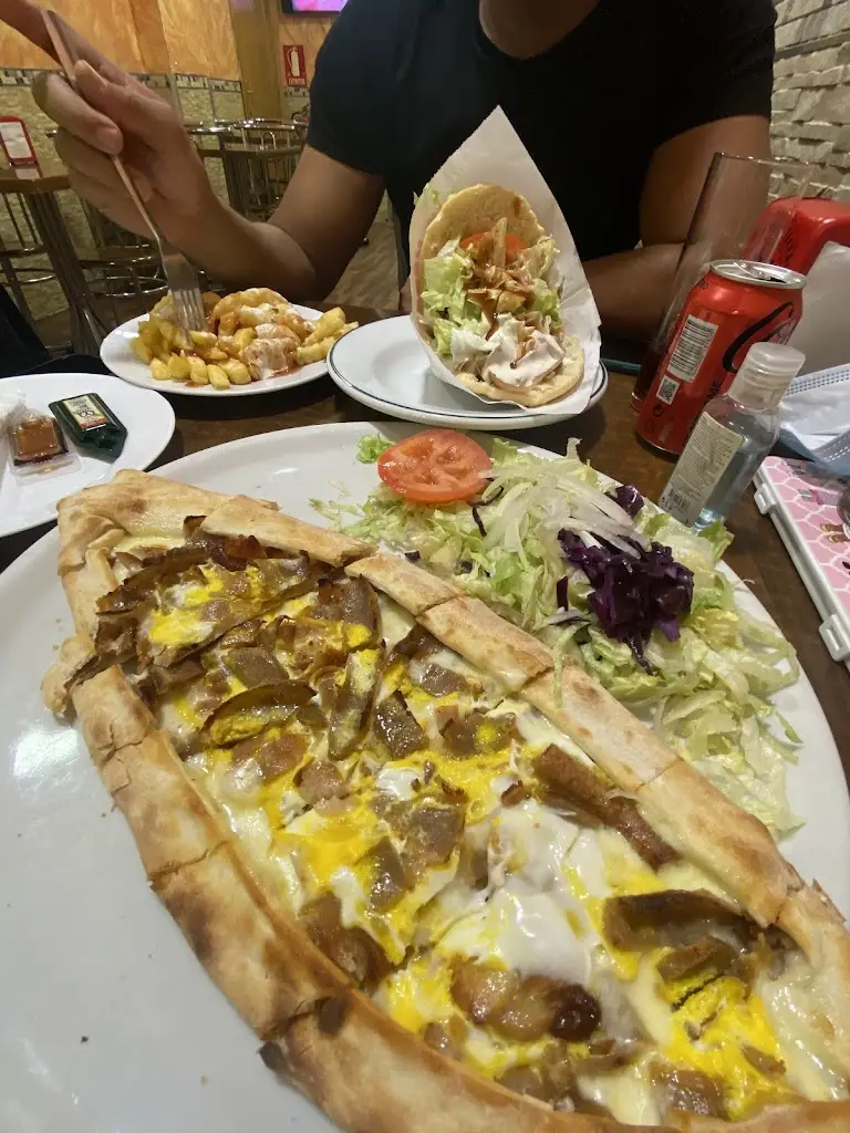 Jennifer Malena_Restaurante Zagros_Borek_review