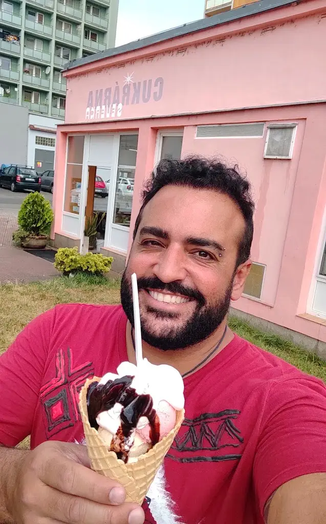 Joao Carlos Vergueiro_Cukrárna Severka_Blansko_recensione