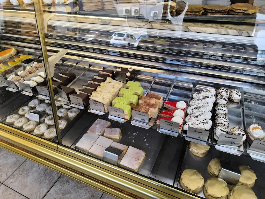 Cukrárna Severka_Blansko_slider_image_3