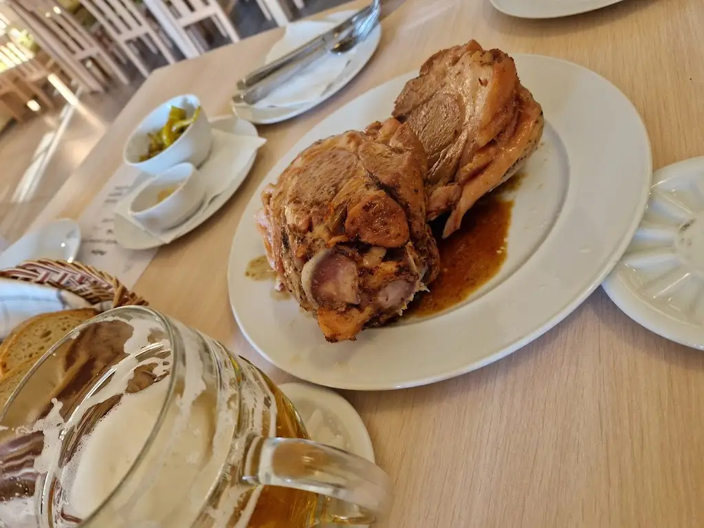 Mikhail Lapt_Restaurant Brandy la Moravia_Blížkovice_review