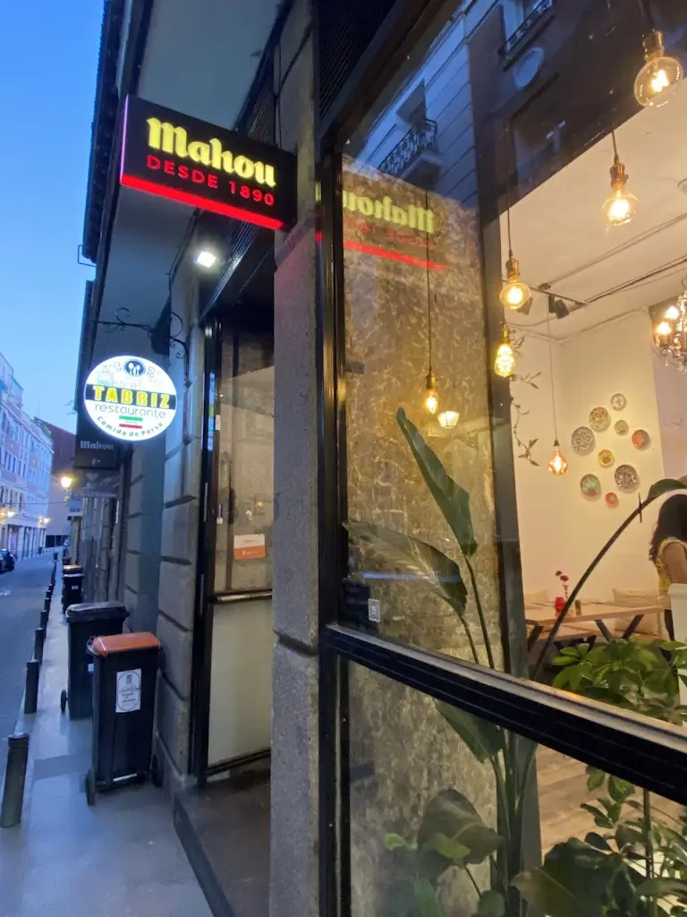 Mónica Guerrero Vázquez_Tabriz Restaurante_Borek_review