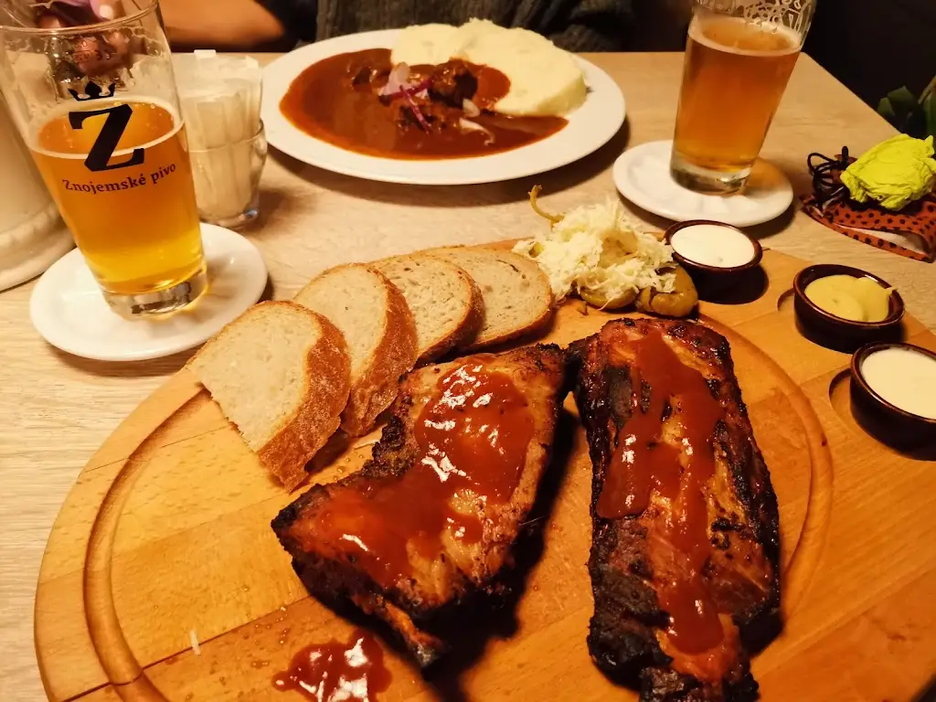 Anco_Restaurant hoZpoda_Blížkovice_recensione