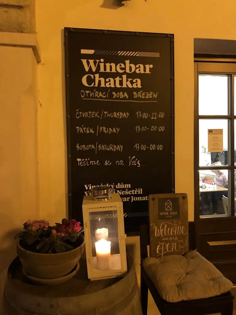 David Nitta_Wine bar Chatka_Blížkovice_review