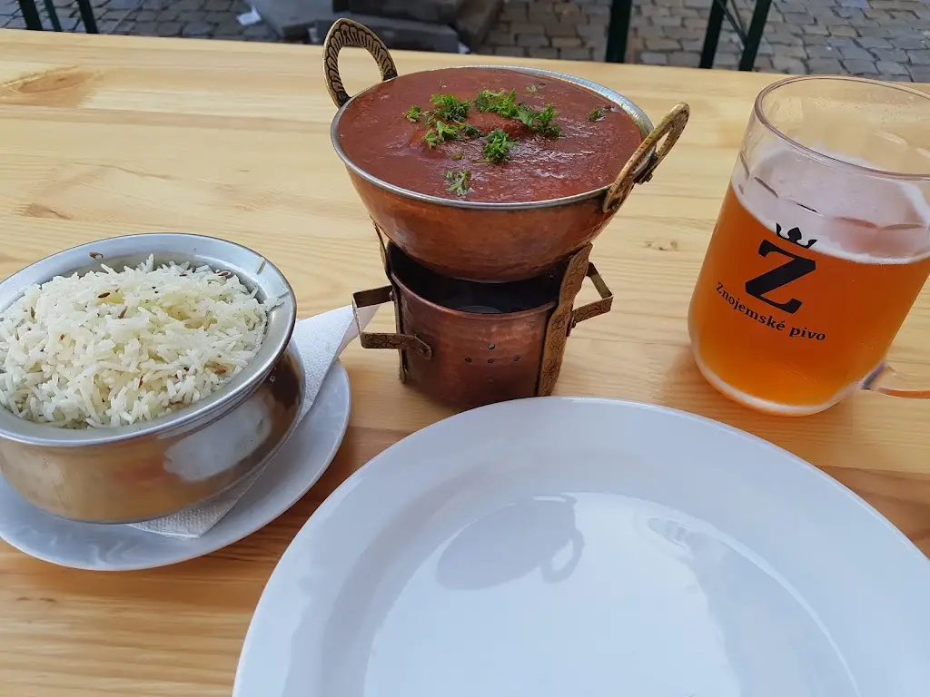 Menu_Everest Nepalese & Indian_Blížkovice_image_5