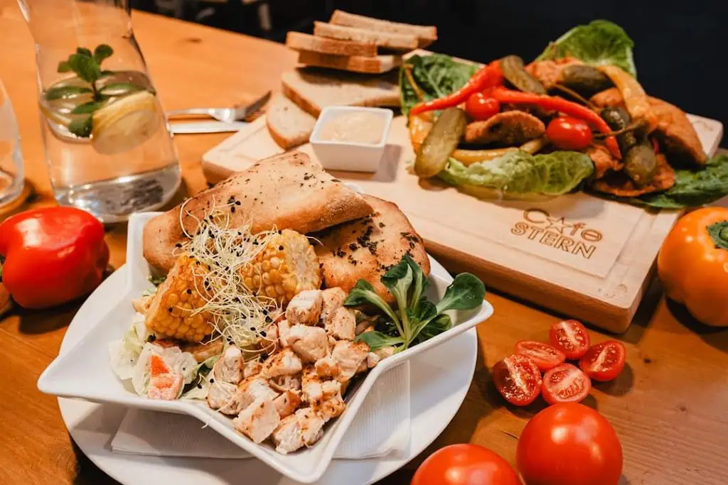 Café Restaurant Stern_Blížkovice_slider_image_2