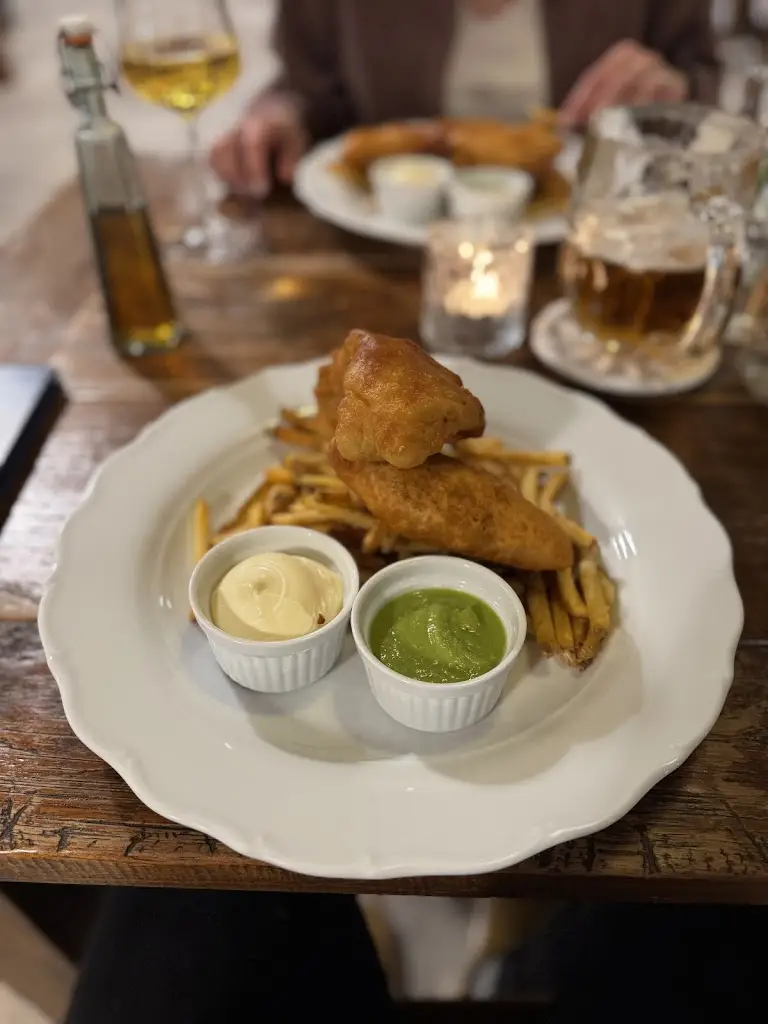 Marta Kobus_RAF House_Blížkovice_recensione