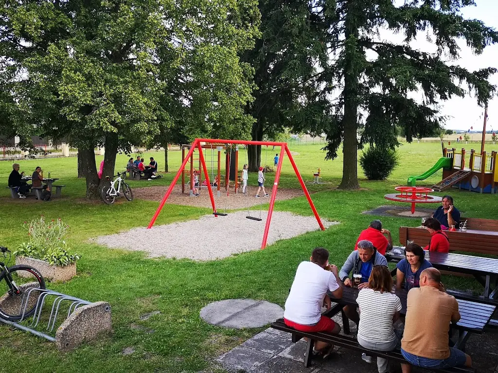 Hospoda Na Školce_Blížkovice_slider_image_2