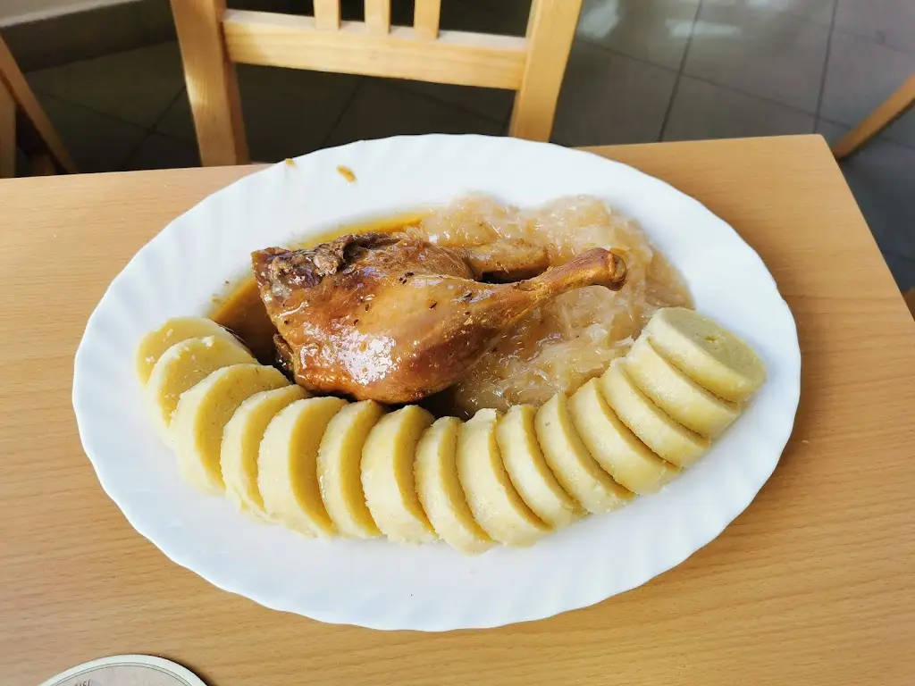 Restaurace Na Růžku_Blížkovice_slider_image_3