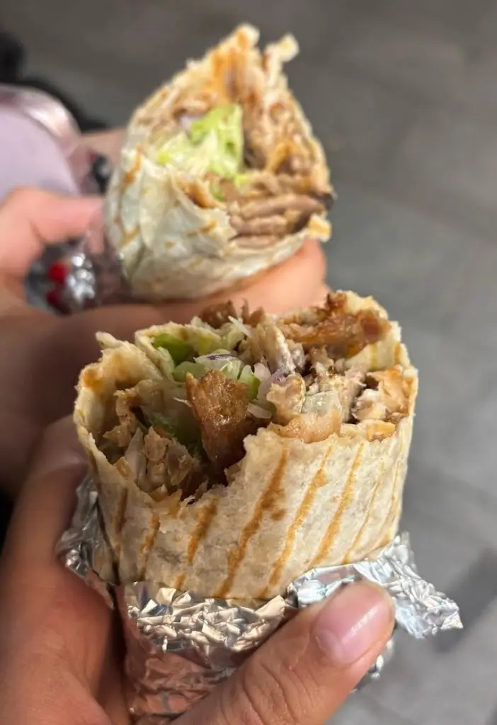 Carla G_Bosforos Turkish Restaurante Montera // Restaurante turco 100% Halal_Borek_review