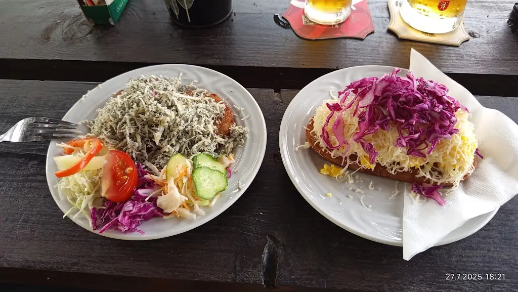 Restaurace U Čamra_Blížkovice_slider_image_2