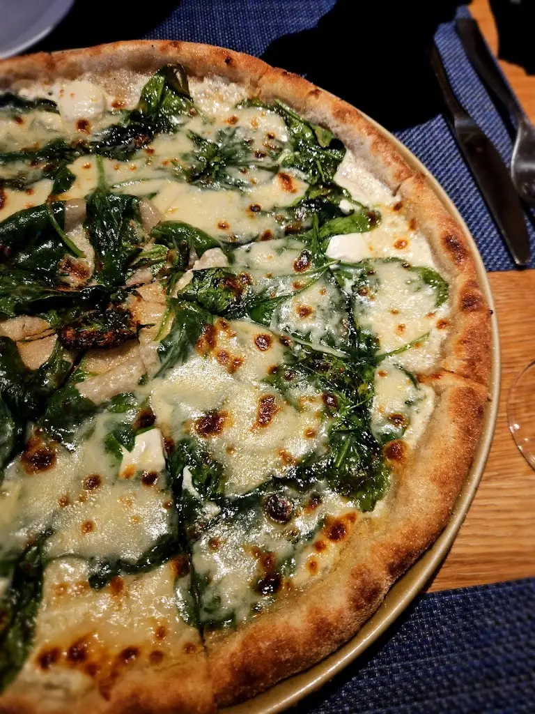 Irina Ligai_Restaurace Aldrovka_Blížkovice_recensione