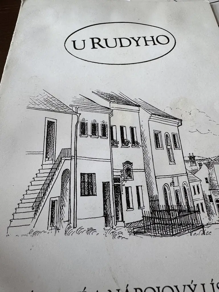 MsCastroRides MsLupeCastro_Hostinec U Rudyho_Blížkovice_recensione