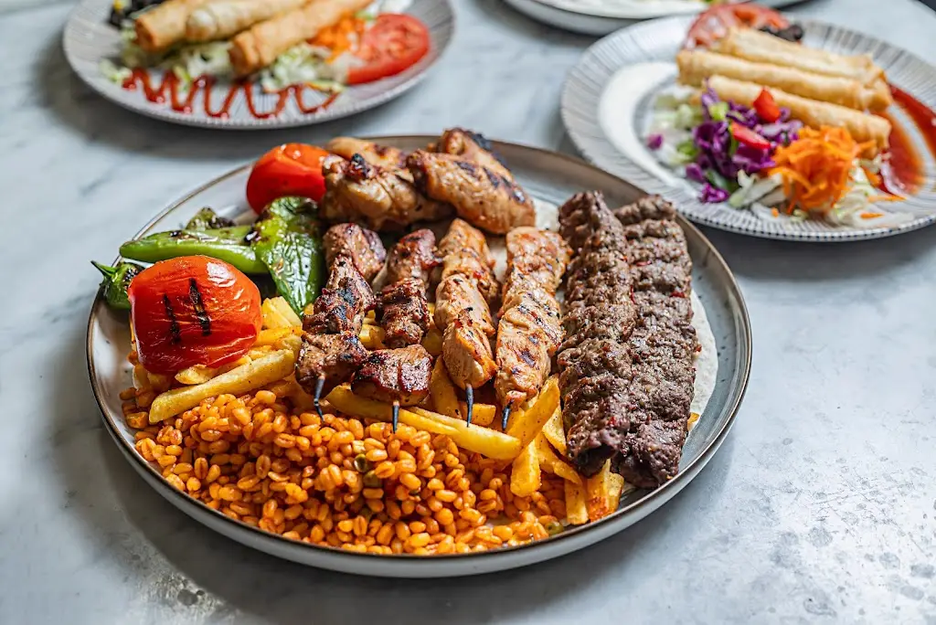 Bosforos Turkish Hortalezas,6 // Restaurante Turco 100% Halal_Borek_slider_image_3