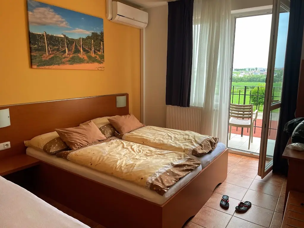 Pension under the Cow Mountain_Bořetice_slider_image_3