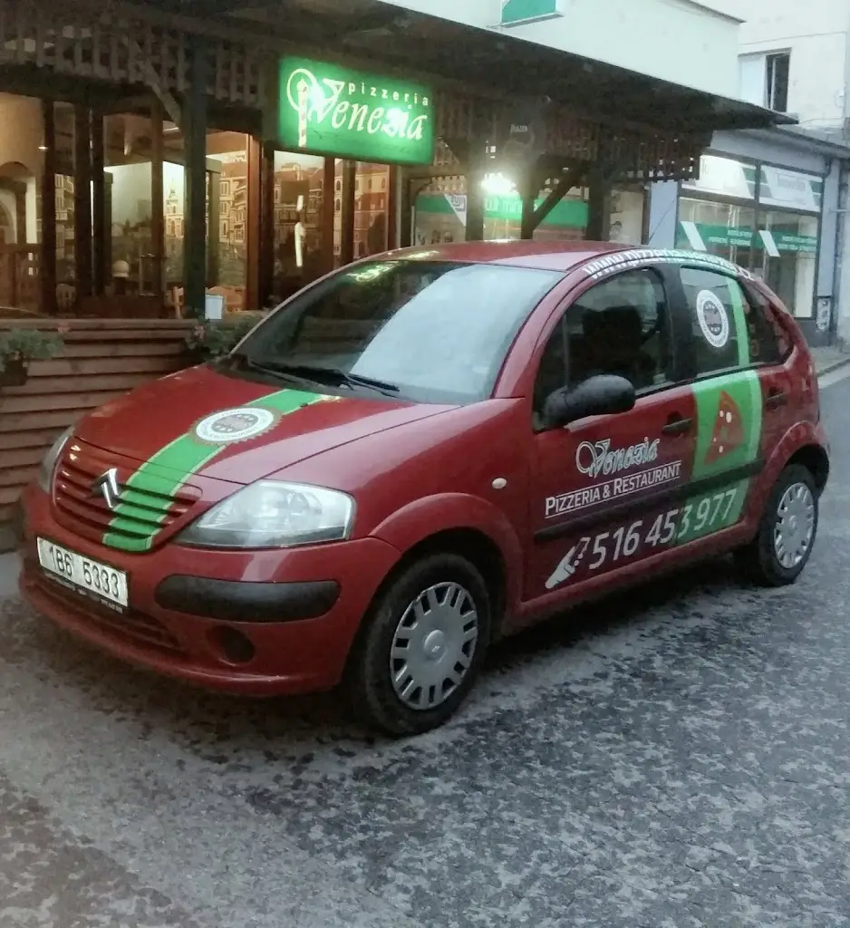 Pizzeria Restaurant Venezia_Boskovice_slider_image_3