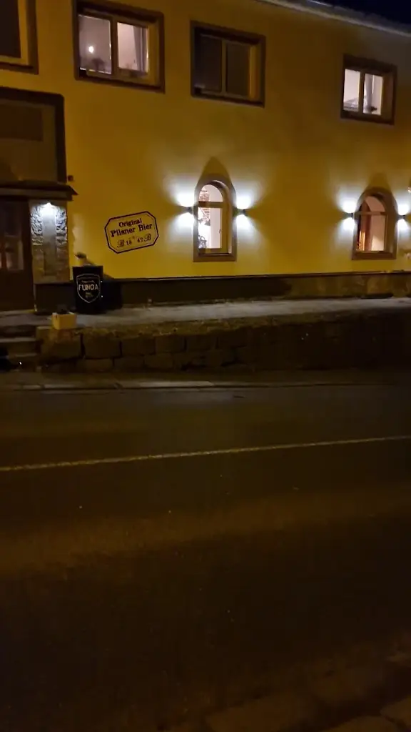 Oldřich s. p. SVOBODA z R. (Nobilis Dominus)_Hospůdka a rumový bar PUNQA_Boskovice_review