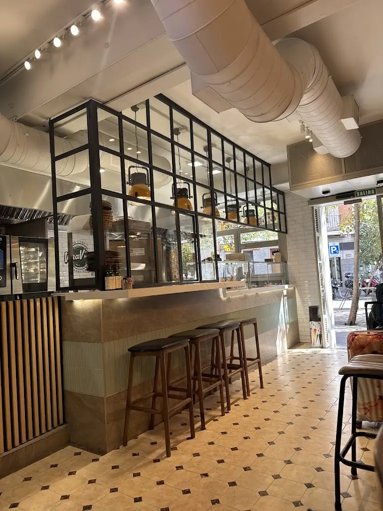 Vira Vira Meze Bar_Borek_slider_image_3