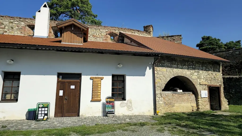 Občerstvení U studny restaurant in Boskovice
