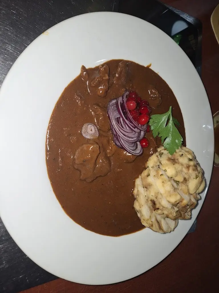 Sergiu Gulunga_Park Restaurant_Břeclav_recensione