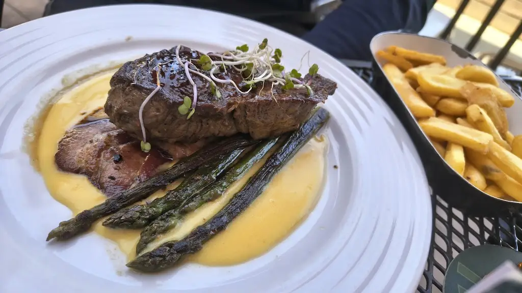 Steak House Codys_Břeclav_slider_image_3